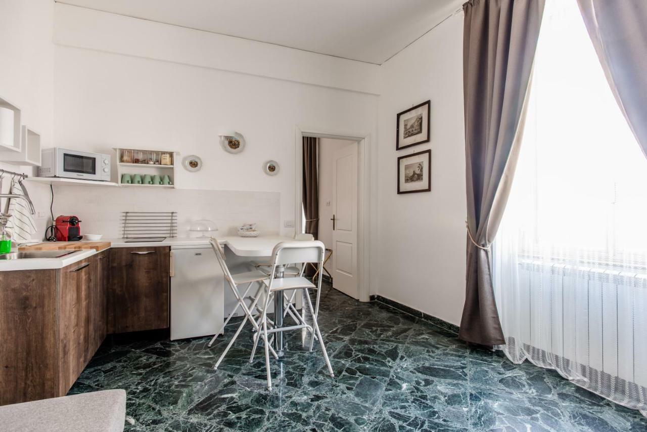 La Casa Di Eugenio Apartment Naples Exterior photo